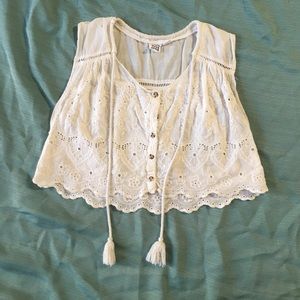 Cute white crop top.